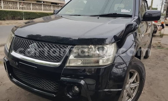 Nunua Ilio tumika Suzuki Grand Vitara Nyeusi Gari ndani ya Dar es Salaam nchini Dar es Salaam Nunua Ilio tumika Suzuki Grand Vitara Nyeusi Gari ndani ya Dar es Salaam nchini Dar es Salaam