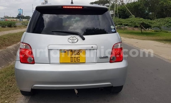 Nunua Ilio tumika Toyota IST Fedha Gari ndani ya Dar es Salaam nchini Dar es Salaam Nunua Ilio tumika Toyota IST Fedha Gari ndani ya Dar es Salaam nchini Dar es Salaam