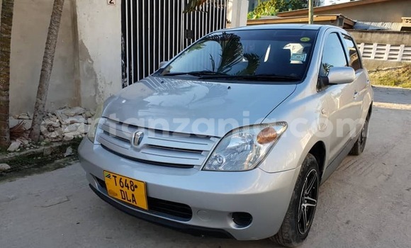 Nunua Ilio tumika Toyota IST Fedha Gari ndani ya Dar es Salaam nchini Dar es Salaam Nunua Ilio tumika Toyota IST Fedha Gari ndani ya Dar es Salaam nchini Dar es Salaam