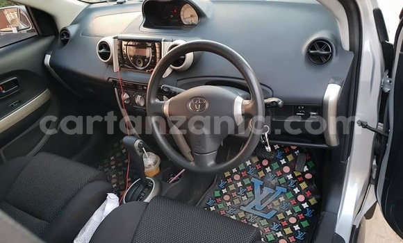 Nunua Ilio tumika Toyota IST Fedha Gari ndani ya Dar es Salaam nchini Dar es Salaam Nunua Ilio tumika Toyota IST Fedha Gari ndani ya Dar es Salaam nchini Dar es Salaam