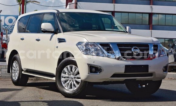 Nunua Imported Nissan Patrol Nyeupe Gari ndani ya Import - Dubai nchini Arusha Nunua Imported Nissan Patrol Nyeupe Gari ndani ya Import - Dubai nchini Arusha