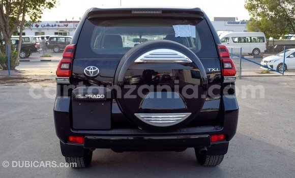 Buy Import Toyota Land Cruiser Black Car in Import - Dubai in Arusha Buy Import Toyota Land Cruiser Black Car in Import - Dubai in Arusha