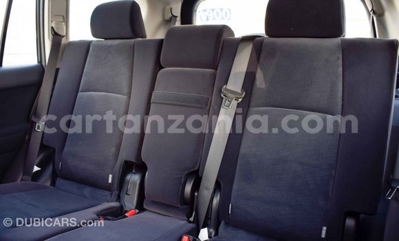 Buy Import Toyota Land Cruiser Black Car in Import - Dubai in Arusha Buy Import Toyota Land Cruiser Black Car in Import - Dubai in Arusha
