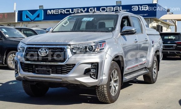 Buy Import Toyota Hilux Other Car in Import - Dubai in Arusha Buy Import Toyota Hilux Other Car in Import - Dubai in Arusha