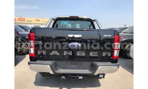 Nunua Imported Ford Ranger Nyeusi Gari ndani ya Import - Dubai nchini Arusha Nunua Imported Ford Ranger Nyeusi Gari ndani ya Import - Dubai nchini Arusha