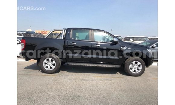 Nunua Imported Ford Ranger Nyeusi Gari ndani ya Import - Dubai nchini Arusha Nunua Imported Ford Ranger Nyeusi Gari ndani ya Import - Dubai nchini Arusha