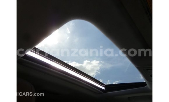 Nunua Imported Toyota Land Cruiser Nyingine Gari ndani ya Import - Dubai nchini Arusha Nunua Imported Toyota Land Cruiser Nyingine Gari ndani ya Import - Dubai nchini Arusha