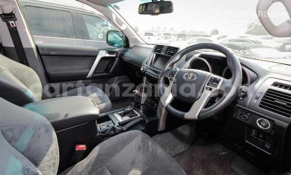 Nunua Imported Toyota Prado Nyingine Gari ndani ya Import - Dubai nchini Arusha Nunua Imported Toyota Prado Nyingine Gari ndani ya Import - Dubai nchini Arusha