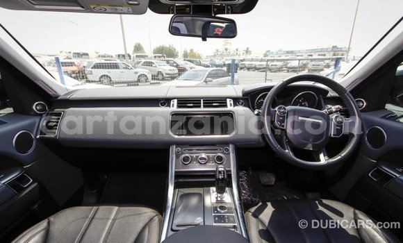 Nunua Imported Land Rover Range Rover Nyeusi Gari ndani ya Import - Dubai nchini Arusha Nunua Imported Land Rover Range Rover Nyeusi Gari ndani ya Import - Dubai nchini Arusha