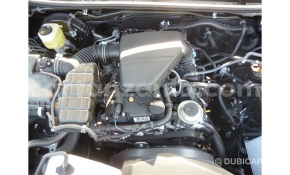 Nunua Imported Toyota Prado Nyeusi Gari ndani ya Import - Dubai nchini Arusha Nunua Imported Toyota Prado Nyeusi Gari ndani ya Import - Dubai nchini Arusha
