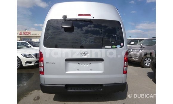 Nunua Imported Toyota Hiace Nyingine Gari ndani ya Import - Dubai nchini Arusha Nunua Imported Toyota Hiace Nyingine Gari ndani ya Import - Dubai nchini Arusha
