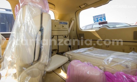 Buy Import Toyota Land Cruiser Black Car in Import - Dubai in Arusha Buy Import Toyota Land Cruiser Black Car in Import - Dubai in Arusha