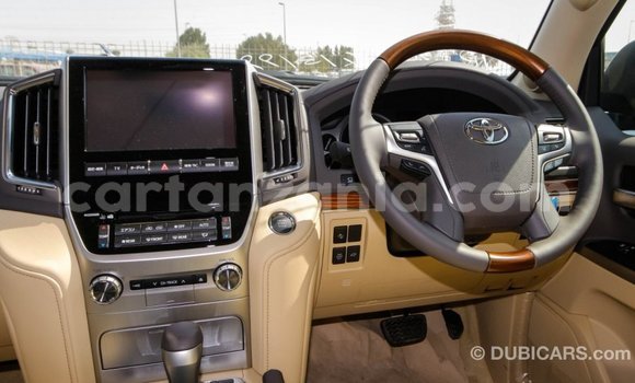 Buy Import Toyota Land Cruiser Black Car in Import - Dubai in Arusha Buy Import Toyota Land Cruiser Black Car in Import - Dubai in Arusha