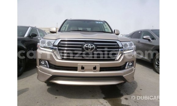 Nunua Imported Toyota Land Cruiser Nyingine Gari ndani ya Import - Dubai nchini Arusha Nunua Imported Toyota Land Cruiser Nyingine Gari ndani ya Import - Dubai nchini Arusha