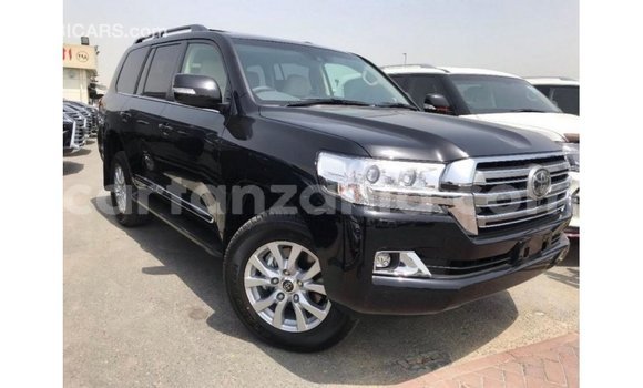 Nunua Imported Toyota Land Cruiser Nyeusi Gari ndani ya Import - Dubai nchini Arusha Nunua Imported Toyota Land Cruiser Nyeusi Gari ndani ya Import - Dubai nchini Arusha