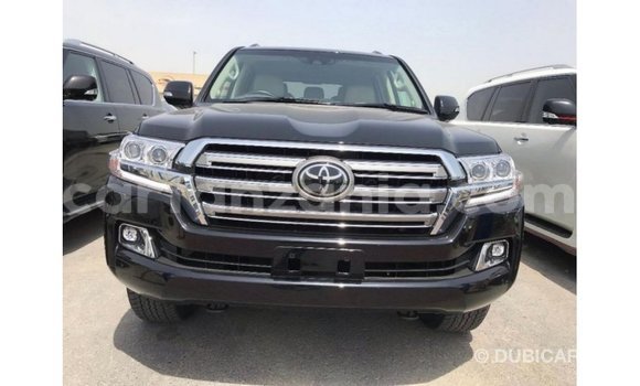 Nunua Imported Toyota Land Cruiser Nyeusi Gari ndani ya Import - Dubai nchini Arusha Nunua Imported Toyota Land Cruiser Nyeusi Gari ndani ya Import - Dubai nchini Arusha