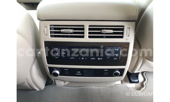 Nunua Imported Toyota Land Cruiser Nyeusi Gari ndani ya Import - Dubai nchini Arusha Nunua Imported Toyota Land Cruiser Nyeusi Gari ndani ya Import - Dubai nchini Arusha