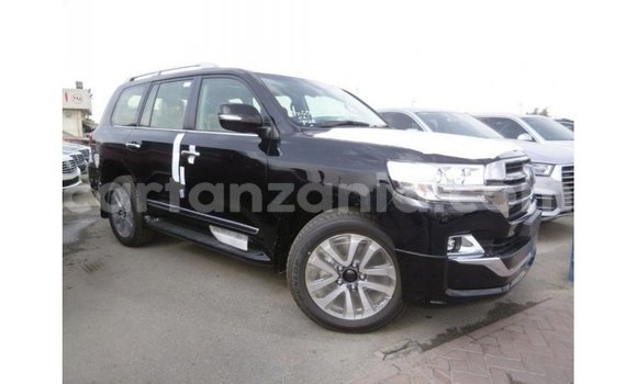 Nunua Imported Toyota Land Cruiser Nyeusi Gari ndani ya Import - Dubai nchini Arusha Nunua Imported Toyota Land Cruiser Nyeusi Gari ndani ya Import - Dubai nchini Arusha