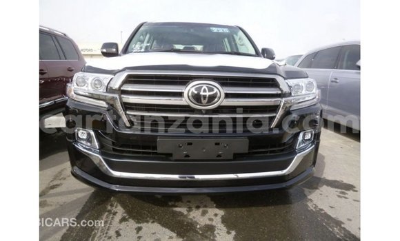 Nunua Imported Toyota Land Cruiser Nyeusi Gari ndani ya Import - Dubai nchini Arusha Nunua Imported Toyota Land Cruiser Nyeusi Gari ndani ya Import - Dubai nchini Arusha