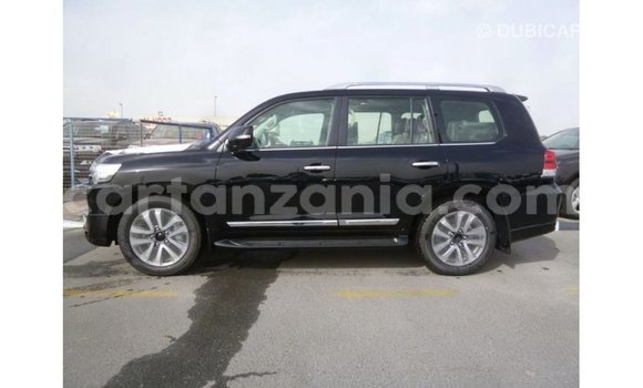 Nunua Imported Toyota Land Cruiser Nyeusi Gari ndani ya Import - Dubai nchini Arusha Nunua Imported Toyota Land Cruiser Nyeusi Gari ndani ya Import - Dubai nchini Arusha