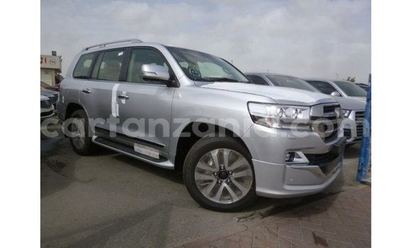 Nunua Imported Toyota Land Cruiser Nyingine Gari ndani ya Import - Dubai nchini Arusha Nunua Imported Toyota Land Cruiser Nyingine Gari ndani ya Import - Dubai nchini Arusha