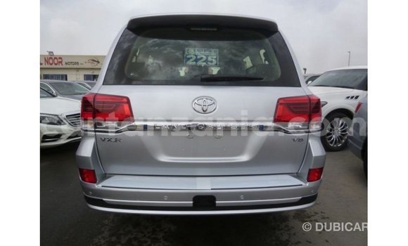 Nunua Imported Toyota Land Cruiser Nyingine Gari ndani ya Import - Dubai nchini Arusha Nunua Imported Toyota Land Cruiser Nyingine Gari ndani ya Import - Dubai nchini Arusha