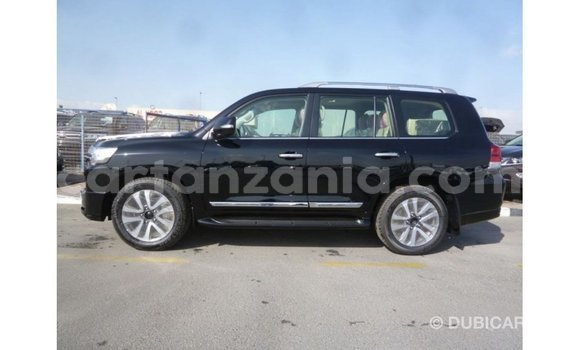 Nunua Imported Toyota Land Cruiser Nyeusi Gari ndani ya Import - Dubai nchini Arusha Nunua Imported Toyota Land Cruiser Nyeusi Gari ndani ya Import - Dubai nchini Arusha