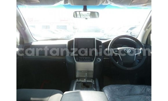 Nunua Imported Toyota Land Cruiser Nyingine Gari ndani ya Import - Dubai nchini Arusha Nunua Imported Toyota Land Cruiser Nyingine Gari ndani ya Import - Dubai nchini Arusha