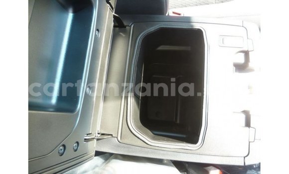 Nunua Imported Toyota Land Cruiser Nyingine Gari ndani ya Import - Dubai nchini Arusha Nunua Imported Toyota Land Cruiser Nyingine Gari ndani ya Import - Dubai nchini Arusha