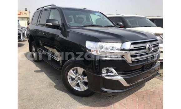 Nunua Imported Toyota Land Cruiser Nyeusi Gari ndani ya Import - Dubai nchini Arusha Nunua Imported Toyota Land Cruiser Nyeusi Gari ndani ya Import - Dubai nchini Arusha