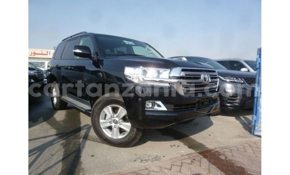 Nunua Imported Toyota Land Cruiser Nyeusi Gari ndani ya Import - Dubai nchini Arusha Nunua Imported Toyota Land Cruiser Nyeusi Gari ndani ya Import - Dubai nchini Arusha
