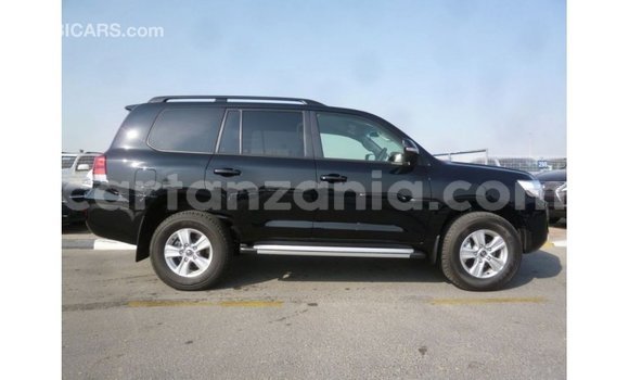 Nunua Imported Toyota Land Cruiser Nyeusi Gari ndani ya Import - Dubai nchini Arusha Nunua Imported Toyota Land Cruiser Nyeusi Gari ndani ya Import - Dubai nchini Arusha
