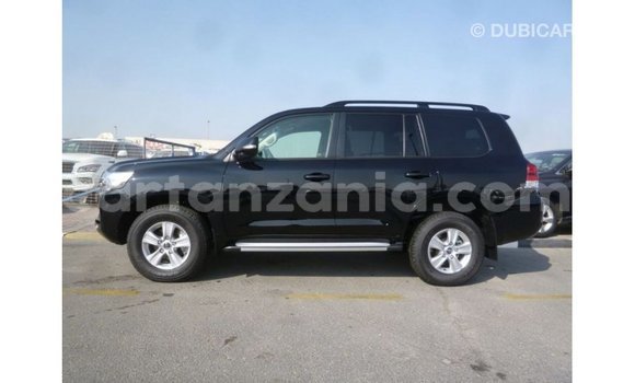 Nunua Imported Toyota Land Cruiser Nyeusi Gari ndani ya Import - Dubai nchini Arusha Nunua Imported Toyota Land Cruiser Nyeusi Gari ndani ya Import - Dubai nchini Arusha