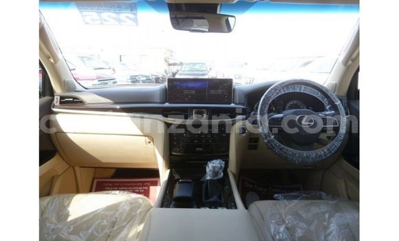 Nunua Imported Lexus LX Nyeusi Gari ndani ya Import - Dubai nchini Arusha Nunua Imported Lexus LX Nyeusi Gari ndani ya Import - Dubai nchini Arusha