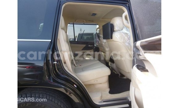 Nunua Imported Lexus LX Nyeusi Gari ndani ya Import - Dubai nchini Arusha Nunua Imported Lexus LX Nyeusi Gari ndani ya Import - Dubai nchini Arusha