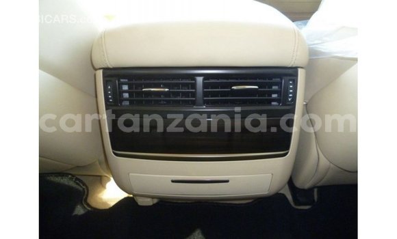 Nunua Imported Lexus LX Nyeusi Gari ndani ya Import - Dubai nchini Arusha Nunua Imported Lexus LX Nyeusi Gari ndani ya Import - Dubai nchini Arusha