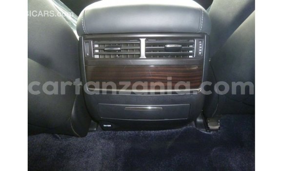 Buy Import Lexus LX White Car in Import - Dubai in Arusha Buy Import Lexus LX White Car in Import - Dubai in Arusha