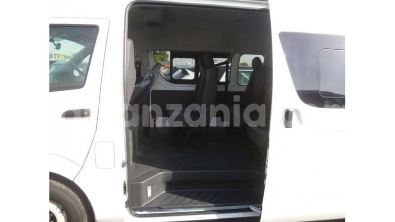 Big with watermark b2d2f30f a565 472f a593 83d36a39e6ad