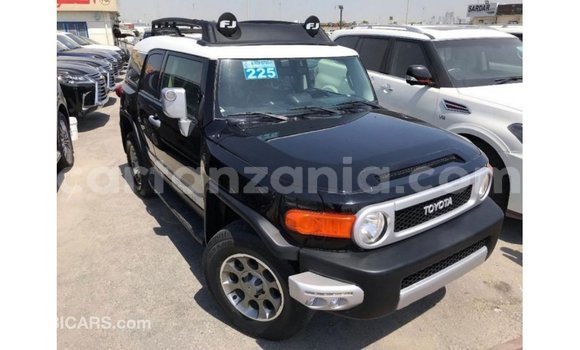Buy Import Toyota FJ Cruiser Black Car in Import - Dubai in Arusha Buy Import Toyota FJ Cruiser Black Car in Import - Dubai in Arusha