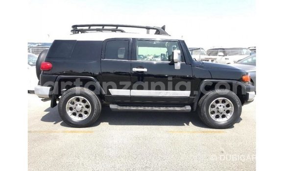 Buy Import Toyota FJ Cruiser Black Car in Import - Dubai in Arusha Buy Import Toyota FJ Cruiser Black Car in Import - Dubai in Arusha