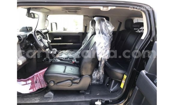 Buy Import Toyota FJ Cruiser Black Car in Import - Dubai in Arusha Buy Import Toyota FJ Cruiser Black Car in Import - Dubai in Arusha