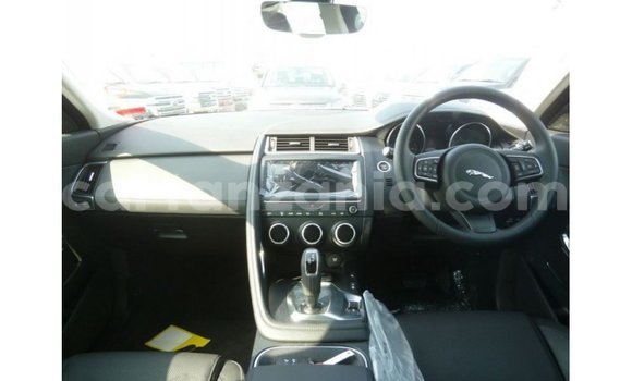 Nunua Imported Jaguar E-Pace Nyeupe Gari ndani ya Import - Dubai nchini Arusha Nunua Imported Jaguar E-Pace Nyeupe Gari ndani ya Import - Dubai nchini Arusha