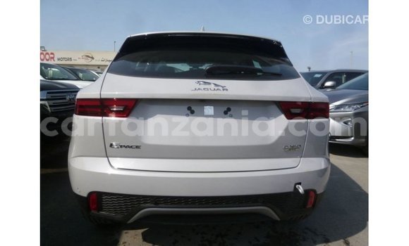 Nunua Imported Jaguar E-Pace Nyeupe Gari ndani ya Import - Dubai nchini Arusha Nunua Imported Jaguar E-Pace Nyeupe Gari ndani ya Import - Dubai nchini Arusha