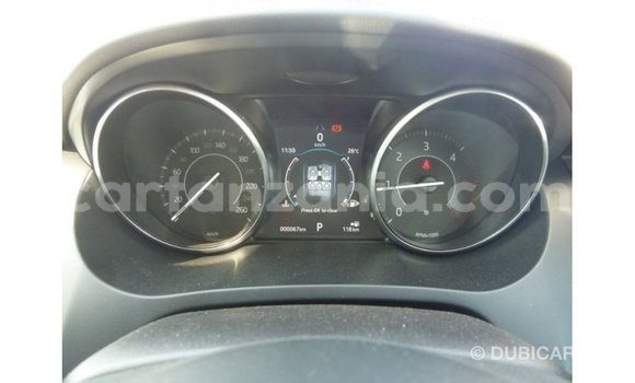 Nunua Imported Jaguar E-Pace Nyeupe Gari ndani ya Import - Dubai nchini Arusha Nunua Imported Jaguar E-Pace Nyeupe Gari ndani ya Import - Dubai nchini Arusha