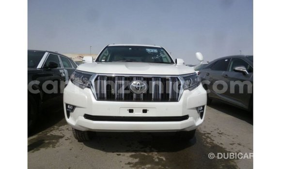 Nunua Imported Toyota Prado Nyeupe Gari ndani ya Import - Dubai nchini Arusha Nunua Imported Toyota Prado Nyeupe Gari ndani ya Import - Dubai nchini Arusha