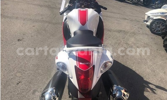 Nunua Mpya Suzuki HAYABUSA Nyeupe Bike ndani ya Dar es Salaam nchini Dar es Salaam Nunua Mpya Suzuki HAYABUSA Nyeupe Bike ndani ya Dar es Salaam nchini Dar es Salaam
