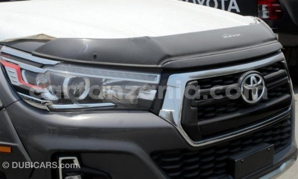 Nunua Imported Toyota Hilux Nyingine Gari ndani ya Import - Dubai nchini Arusha Nunua Imported Toyota Hilux Nyingine Gari ndani ya Import - Dubai nchini Arusha