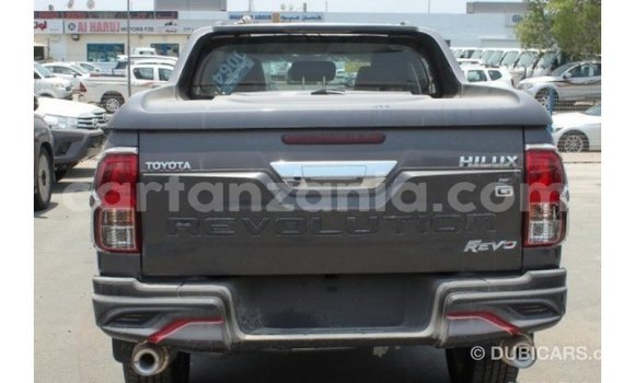 Nunua Imported Toyota Hilux Nyingine Gari ndani ya Import - Dubai nchini Arusha Nunua Imported Toyota Hilux Nyingine Gari ndani ya Import - Dubai nchini Arusha