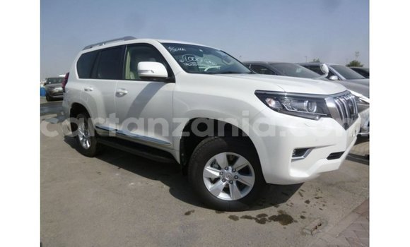 Nunua Imported Toyota Prado Nyeupe Gari ndani ya Import - Dubai nchini Arusha Nunua Imported Toyota Prado Nyeupe Gari ndani ya Import - Dubai nchini Arusha