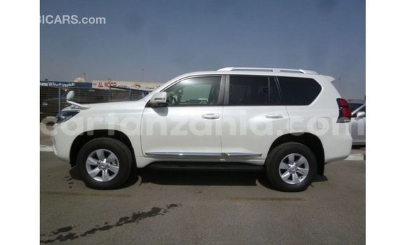 Nunua Imported Toyota Prado Nyeupe Gari ndani ya Import - Dubai nchini Arusha Nunua Imported Toyota Prado Nyeupe Gari ndani ya Import - Dubai nchini Arusha